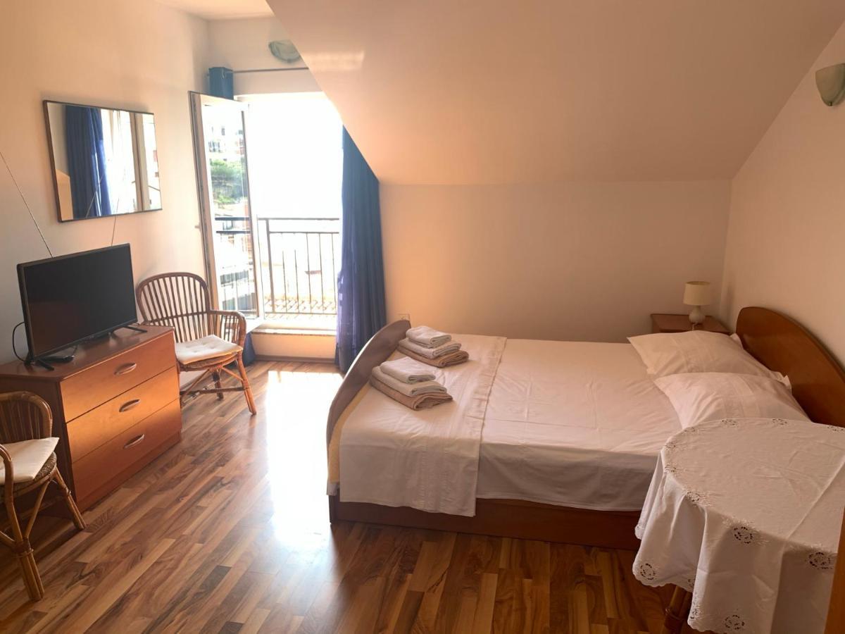 Apartman Senka Podgora Zewnętrze zdjęcie