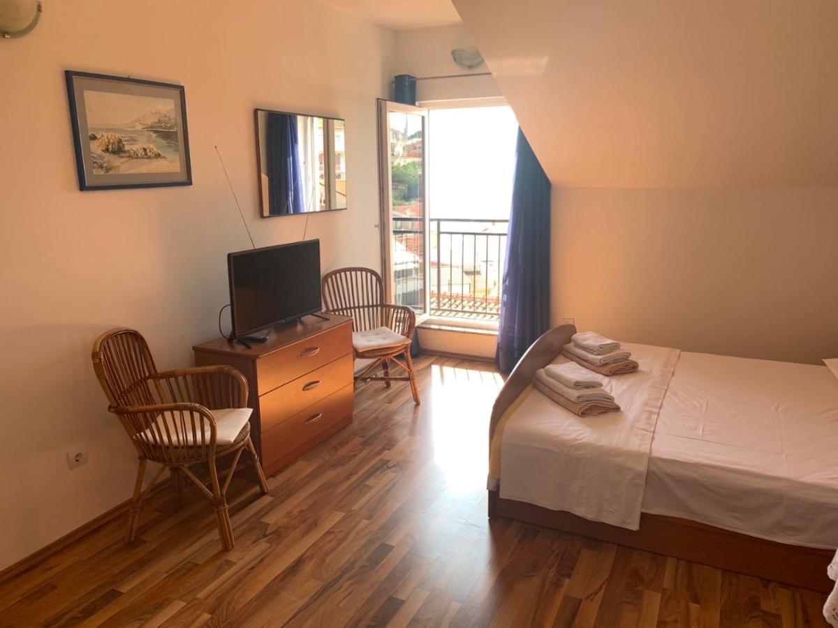Apartman Senka Podgora Zewnętrze zdjęcie