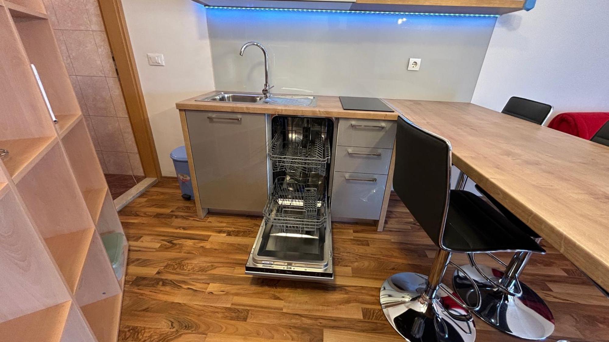 Apartman Senka Podgora Zewnętrze zdjęcie
